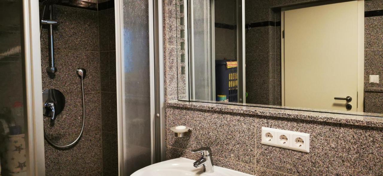 Tolle, Gemutliche, Voll Moblierte 3 Zimmer Wohnung. Baden-Baden Exterior foto